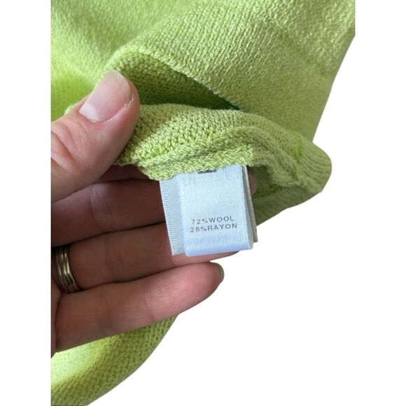 St John Santana Knit Top Scoop Neck size L Light Green - Picture 8 of 8